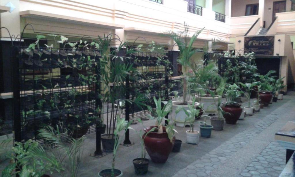 Hotel Zaitun Selaparang Lombok Exterior photo